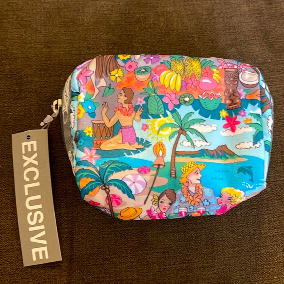 Lesportsac Handbags - NEW RARE Hawai'i Guam exclusive hula luau Lesportsac petite cosmetic pouch